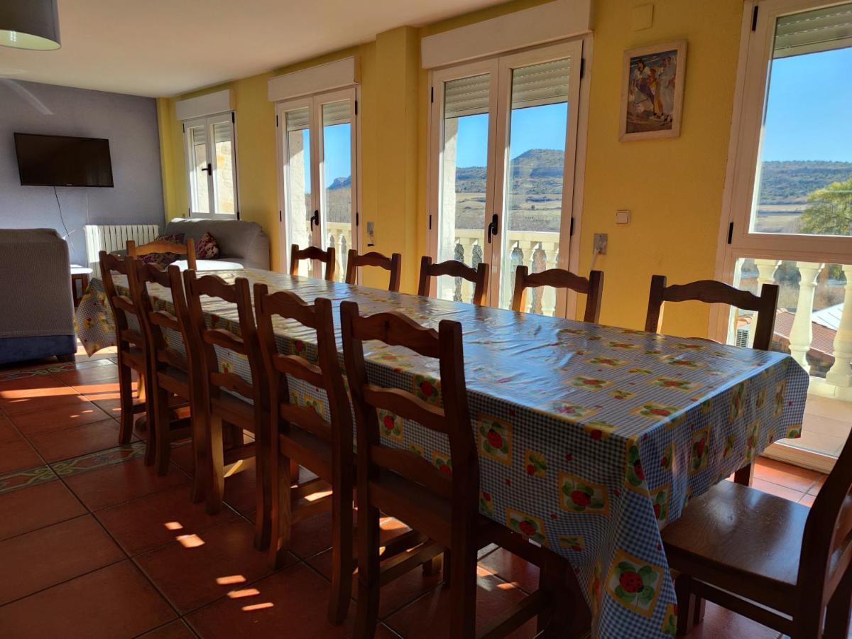 Casa De La Hiedra Soria Villa Bagian luar foto